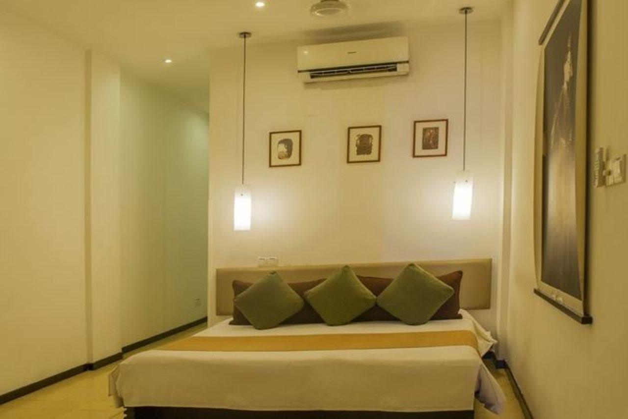 Fcc Phnom Penh Boutique Hotel Exterior photo